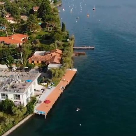 Direttamente Al Lago Apartments Marone Exterior photo